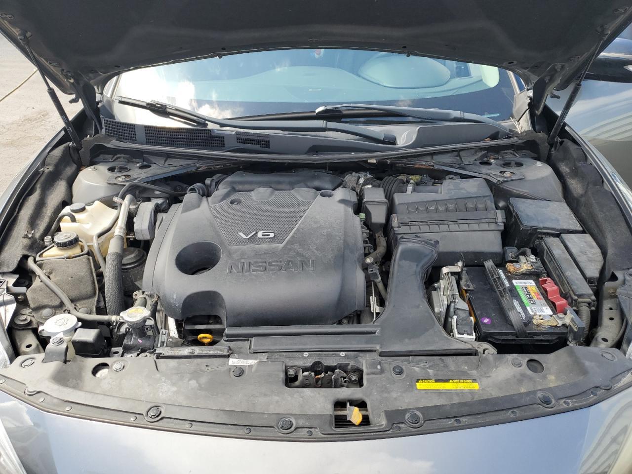 2017 NISSAN Maxima