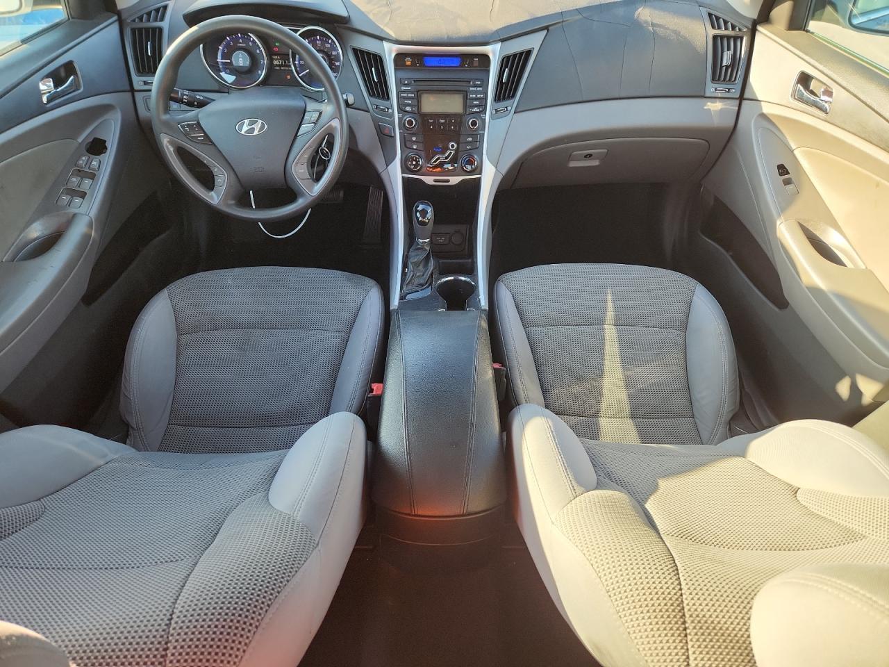 2013 HYUNDAI SONATA