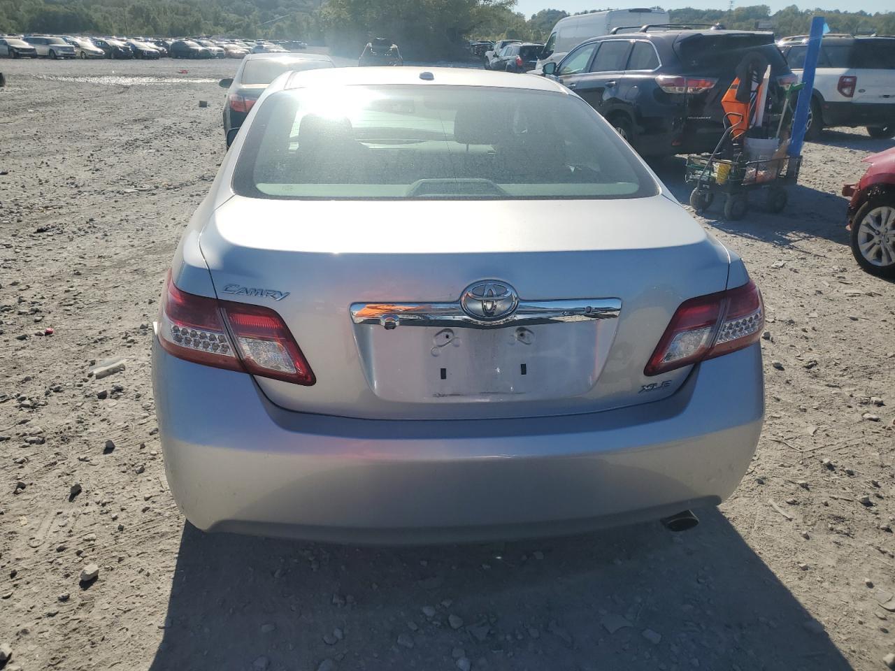2010 TOYOTA CAMRY