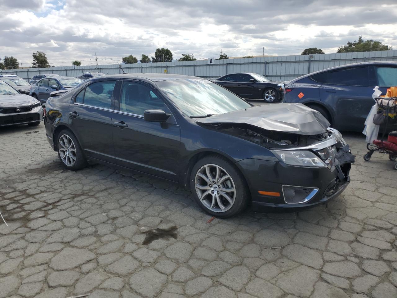 2011 FORD FUSION