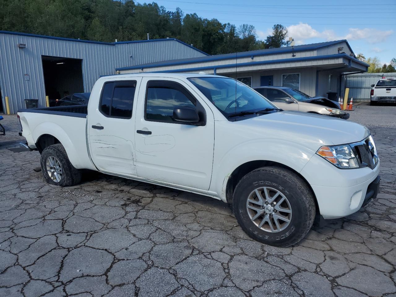 2016 NISSAN Frontier