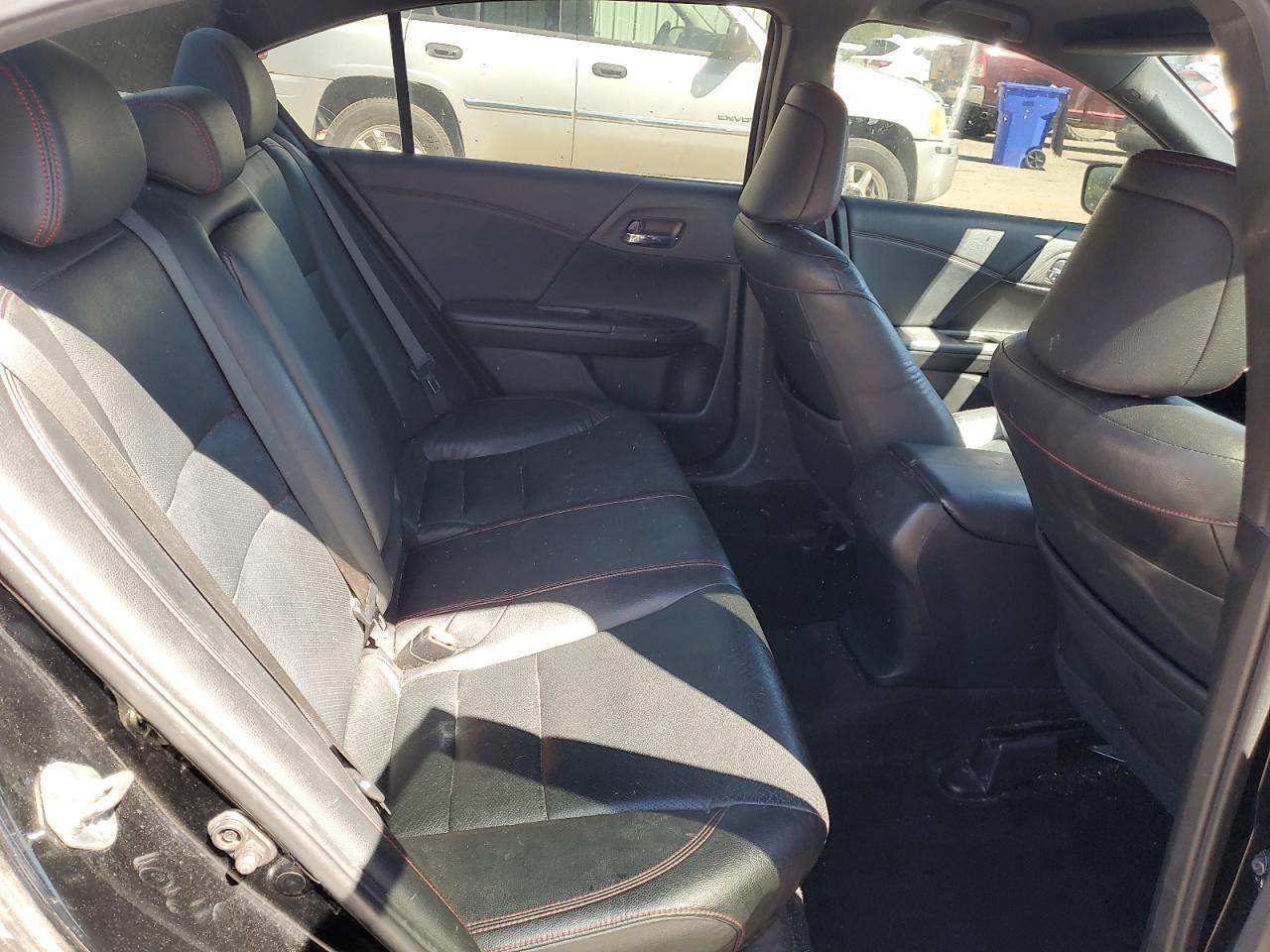 2017 HONDA ACCORD