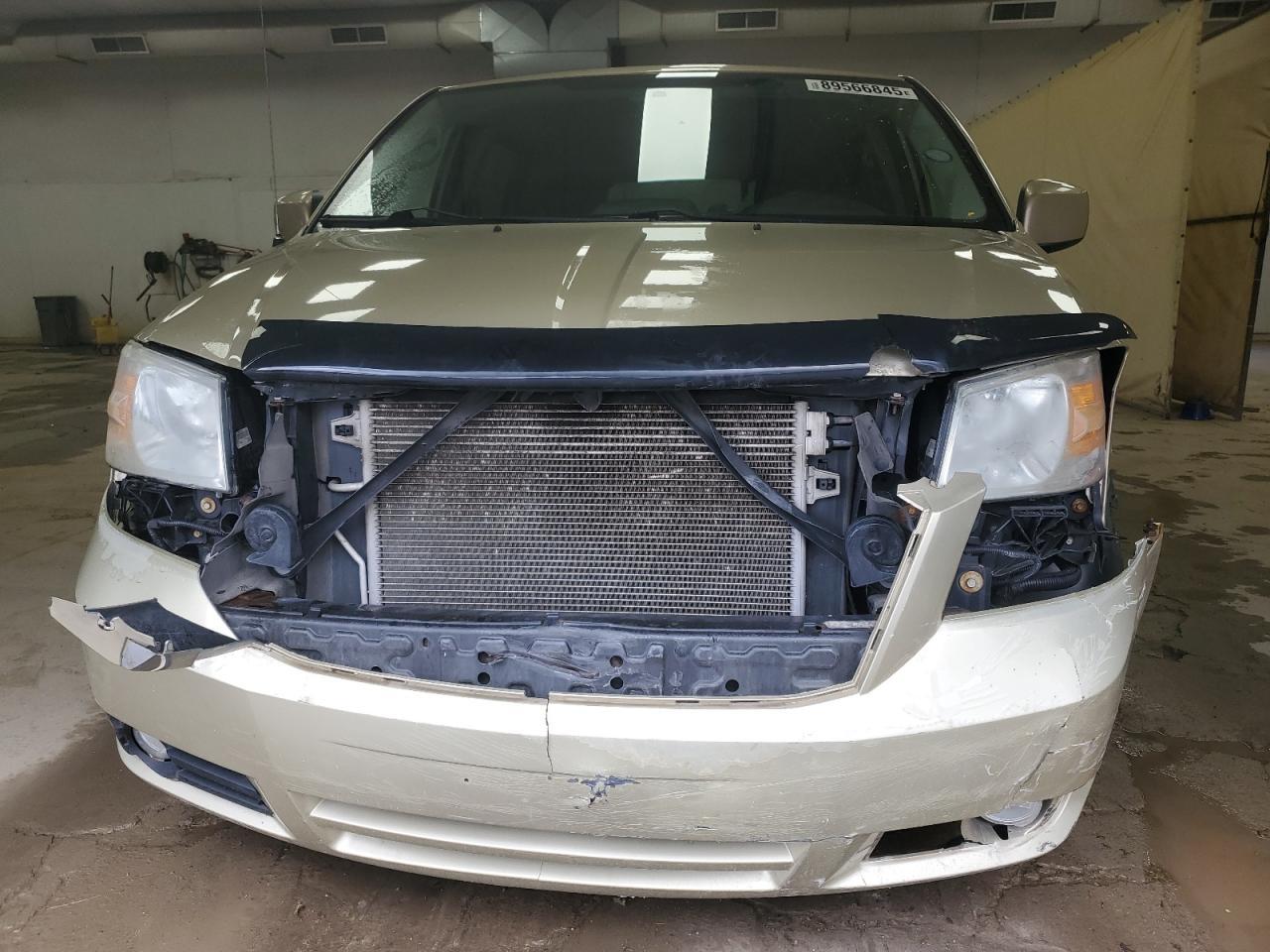 2010 DODGE GRAND CARAVAN