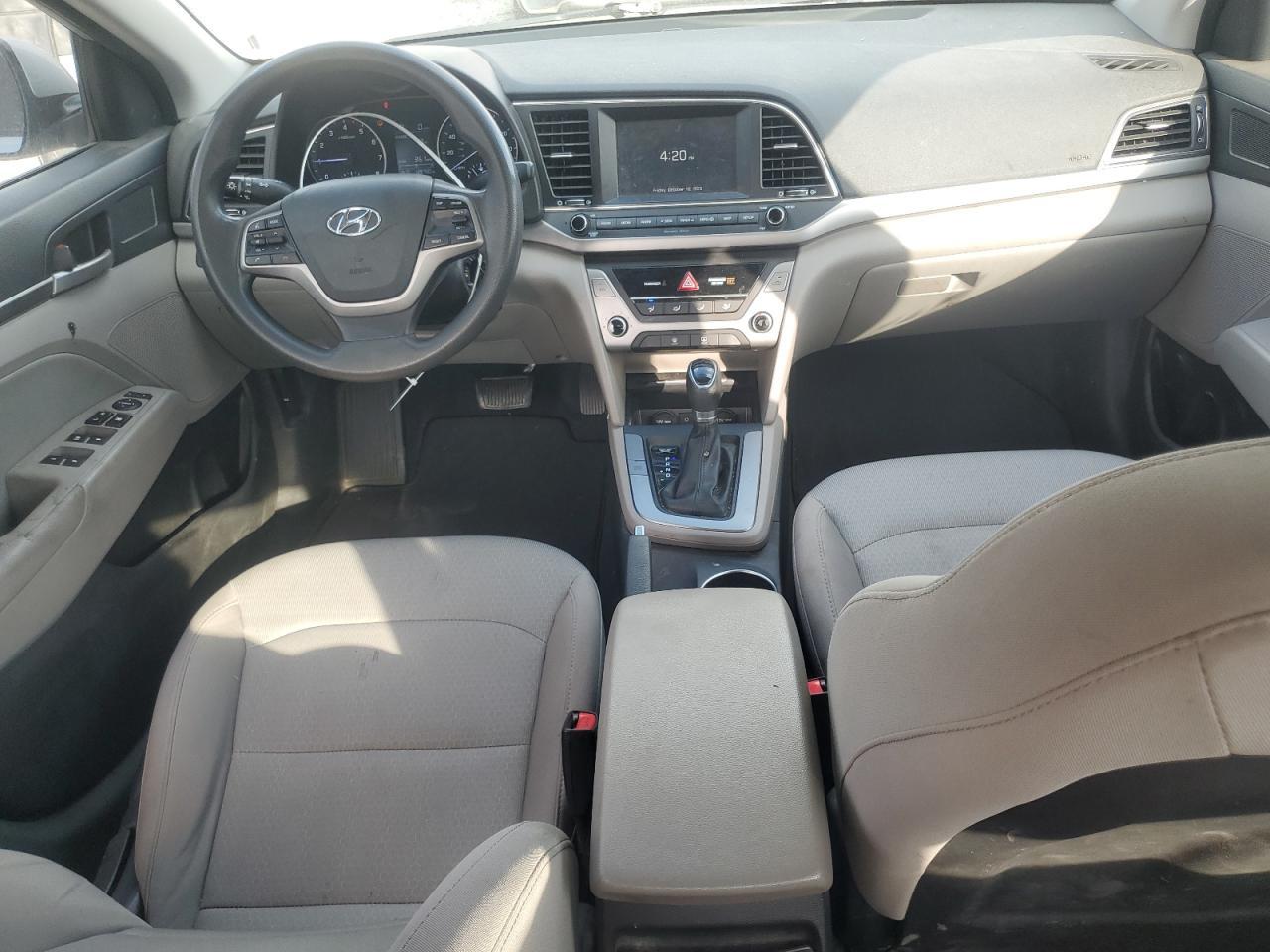 2017 HYUNDAI ELANTRA