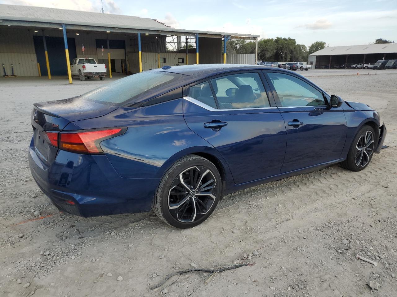 2023 NISSAN ALTIMA