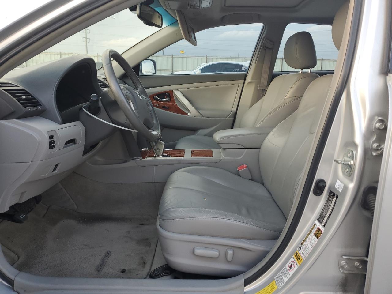 2010 TOYOTA CAMRY