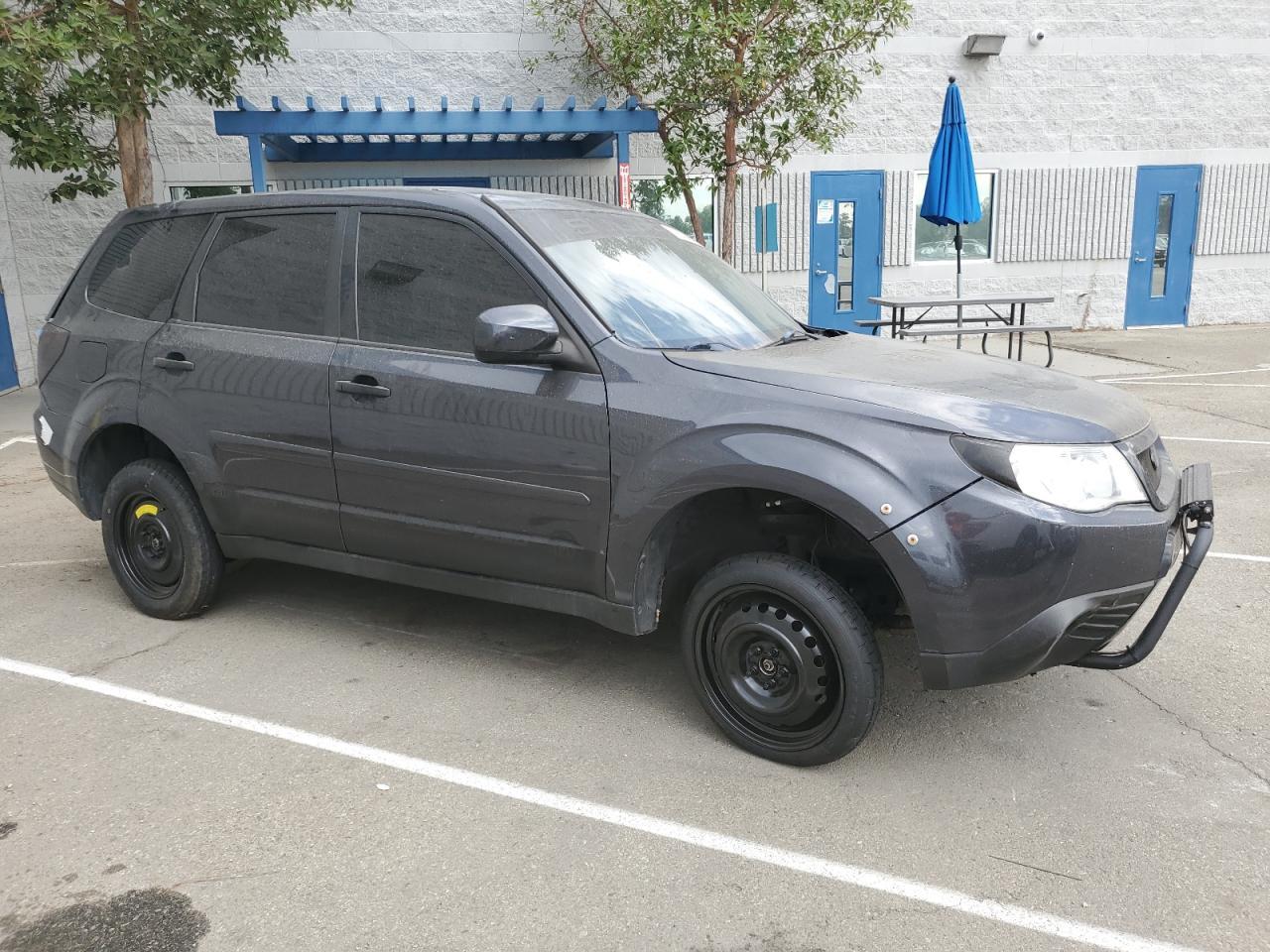 2010 SUBARU FORESTER