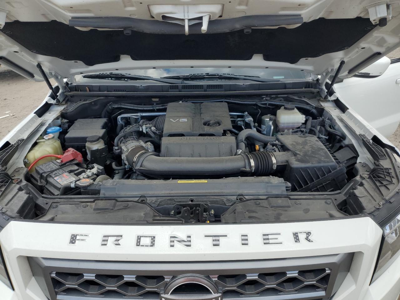 2022 NISSAN Frontier