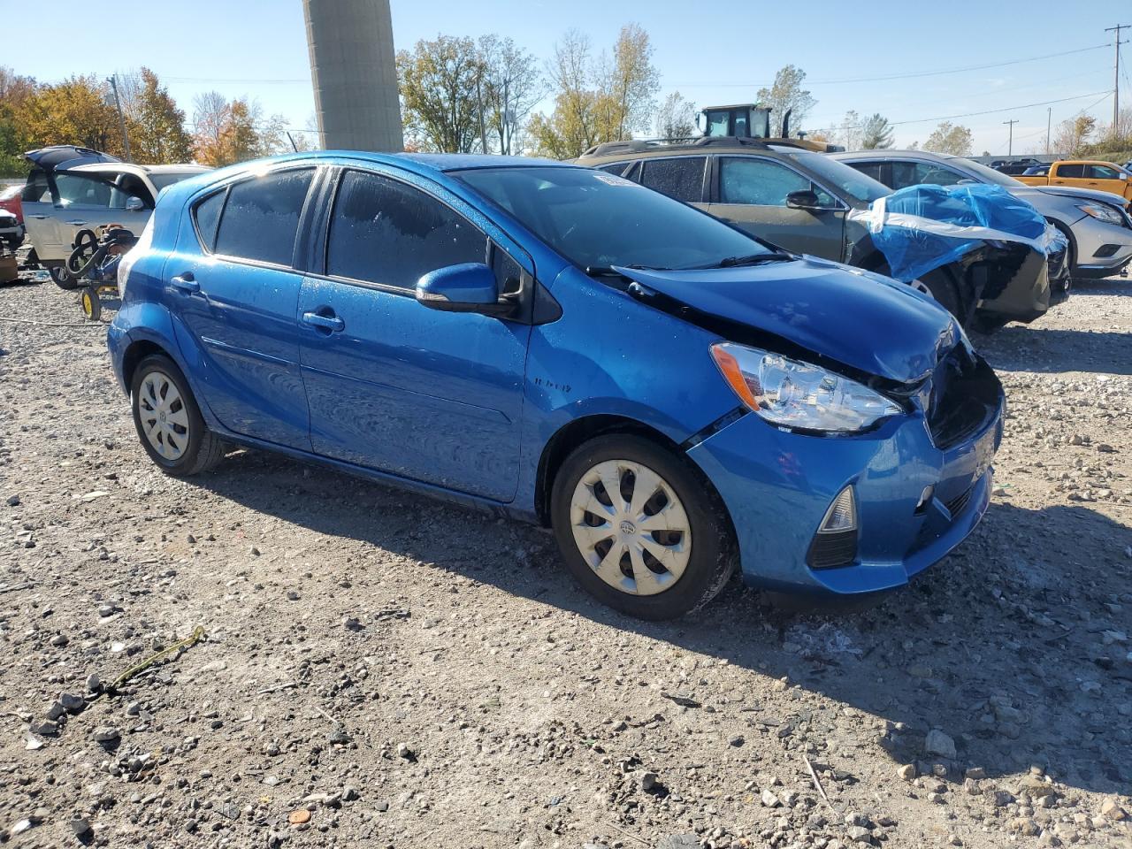 2014 TOYOTA Prius c