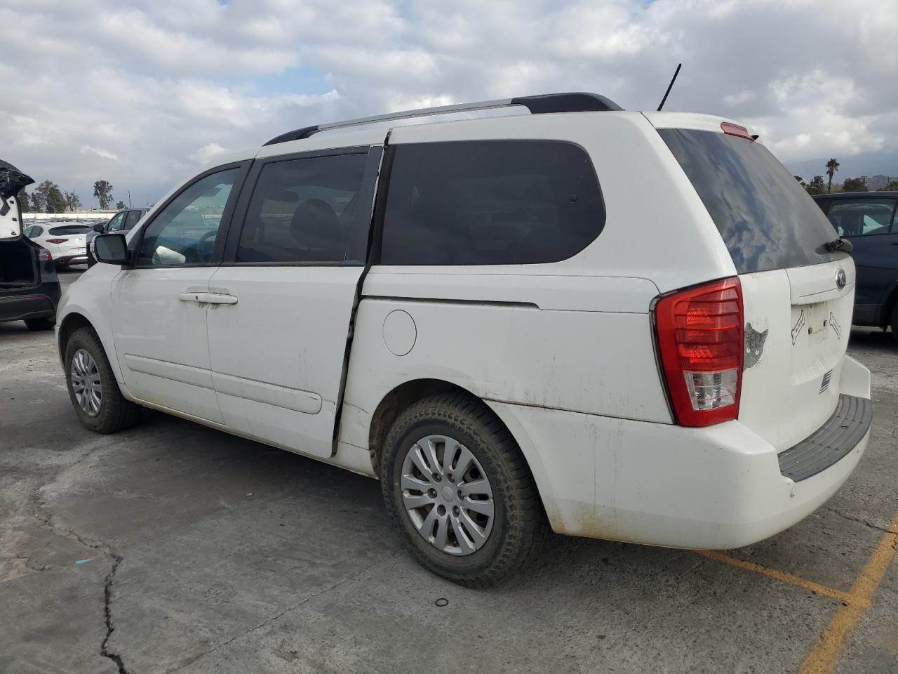 2012 KIA SEDONA
