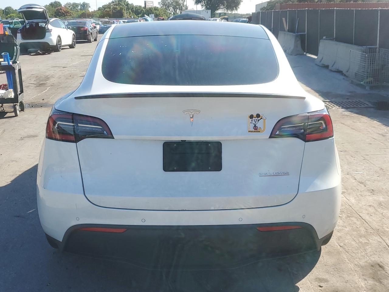 2021 TESLA MODEL Y