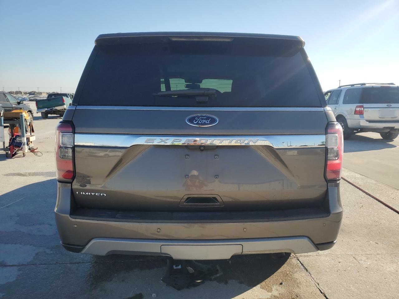 2018 FORD Expedition