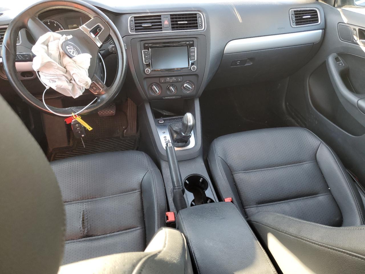2014 VOLKSWAGEN JETTA