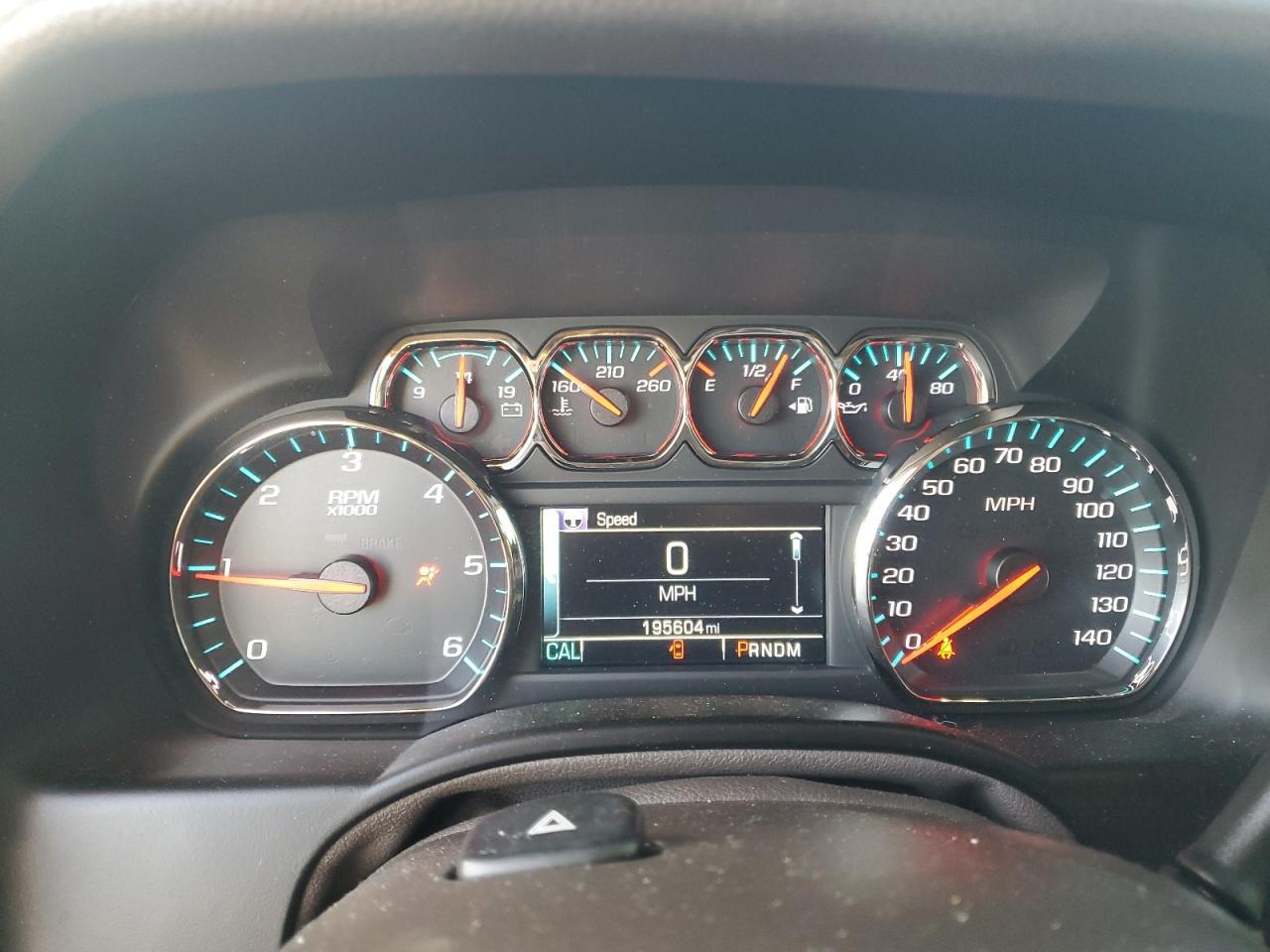 2016 CHEVROLET Suburban