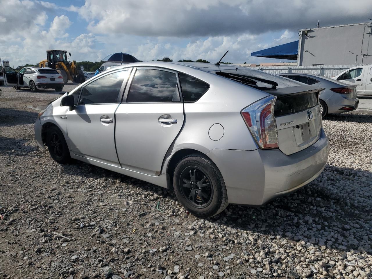 2013 TOYOTA PRIUS