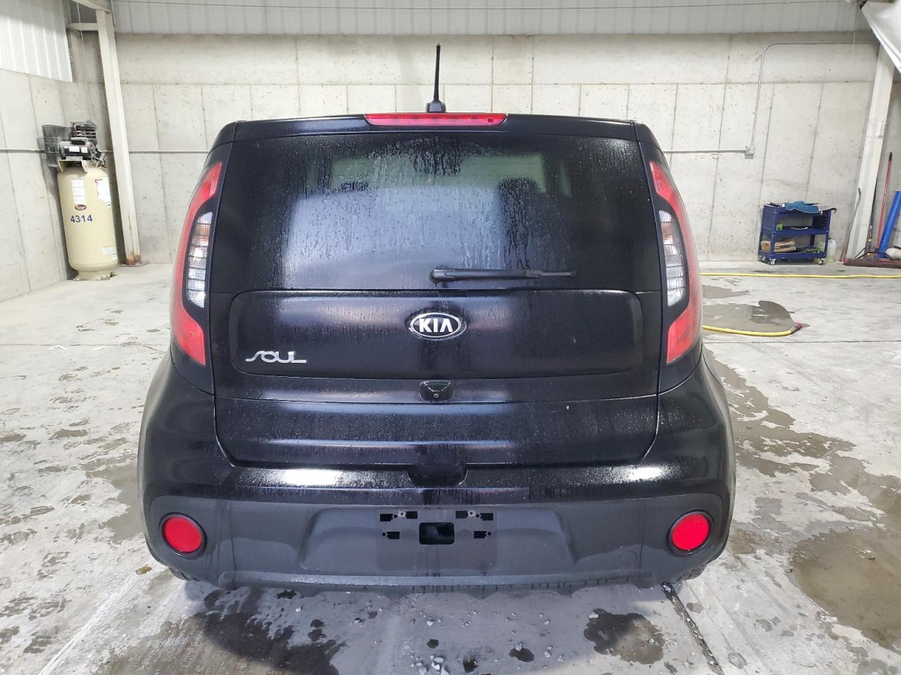 2018 KIA SOUL