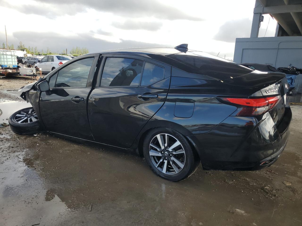 2021 NISSAN VERSA