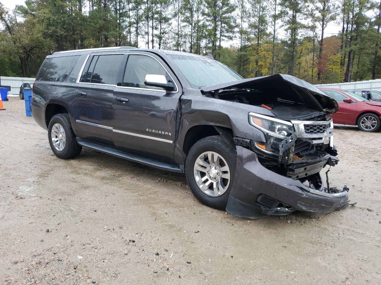2018 CHEVROLET Suburban