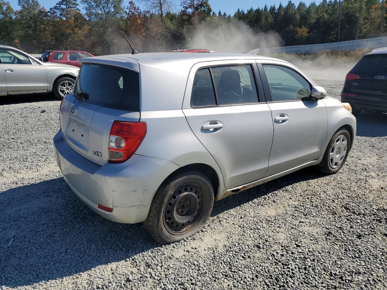 2010 TOYOTA SCION