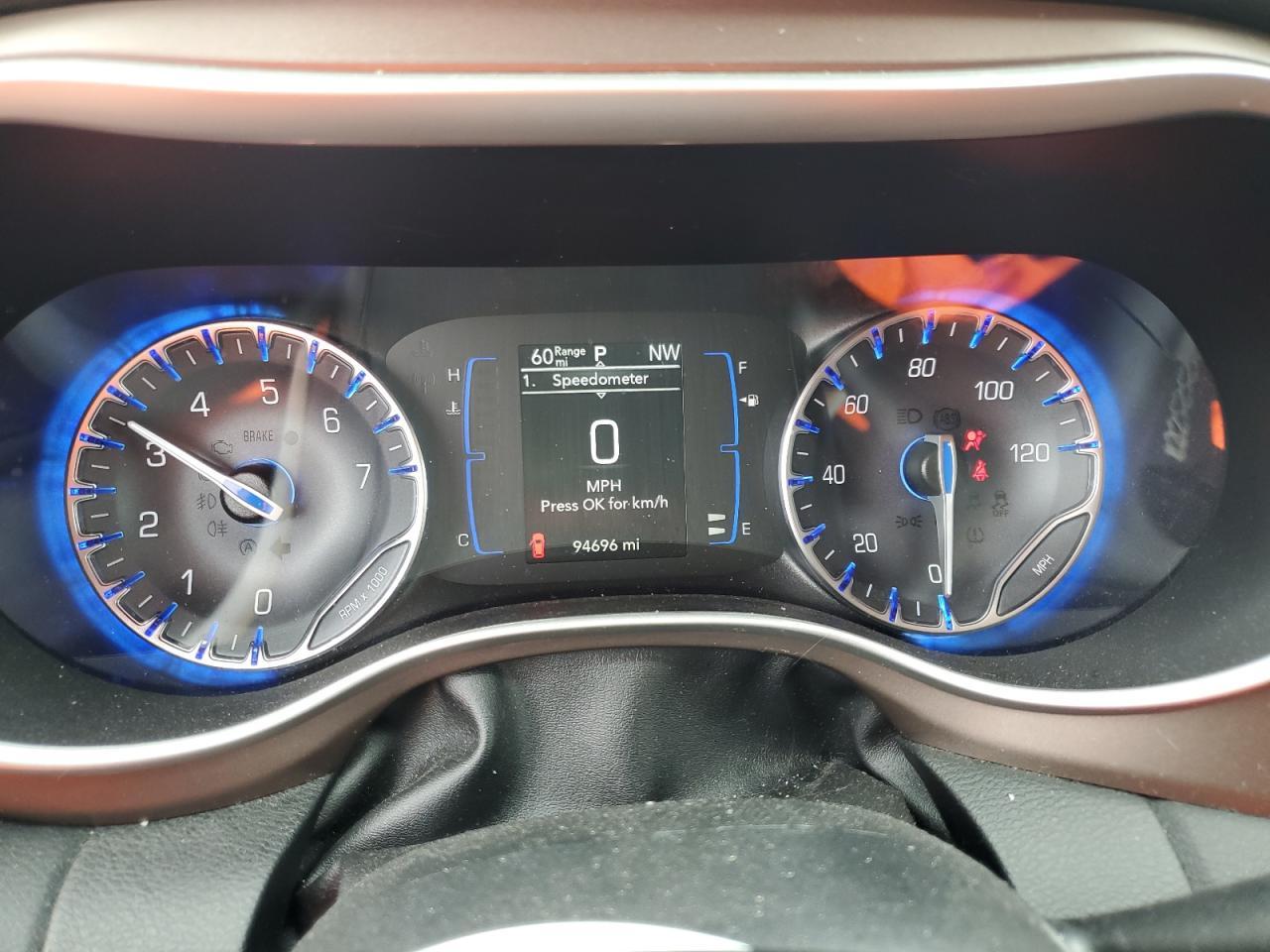 2022 CHRYSLER Voyager