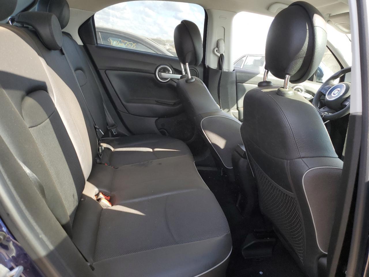 2016 FIAT 500X