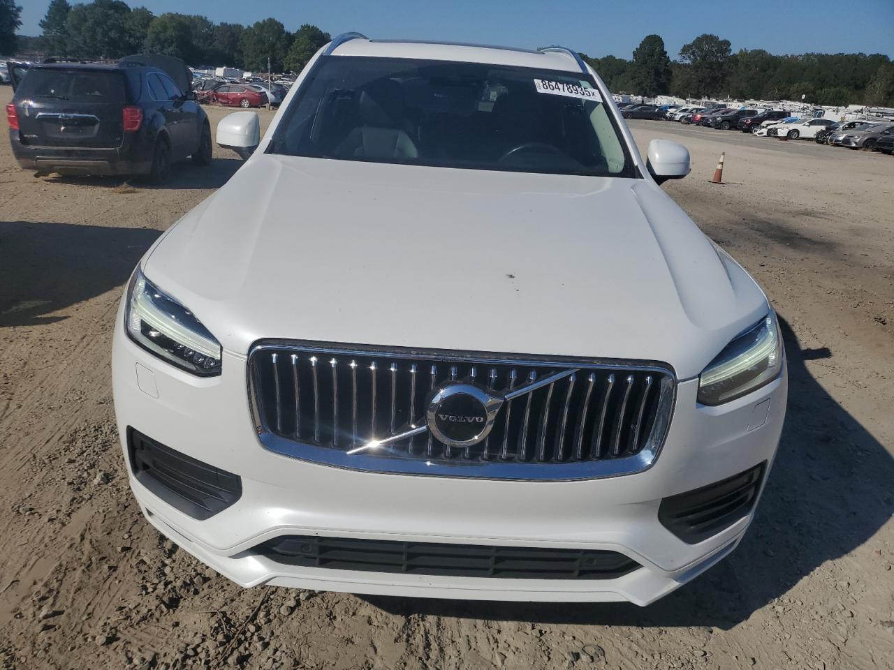 2022 VOLVO XC90