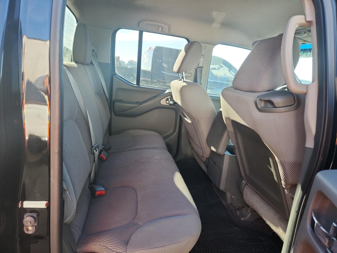 2012 NISSAN Frontier