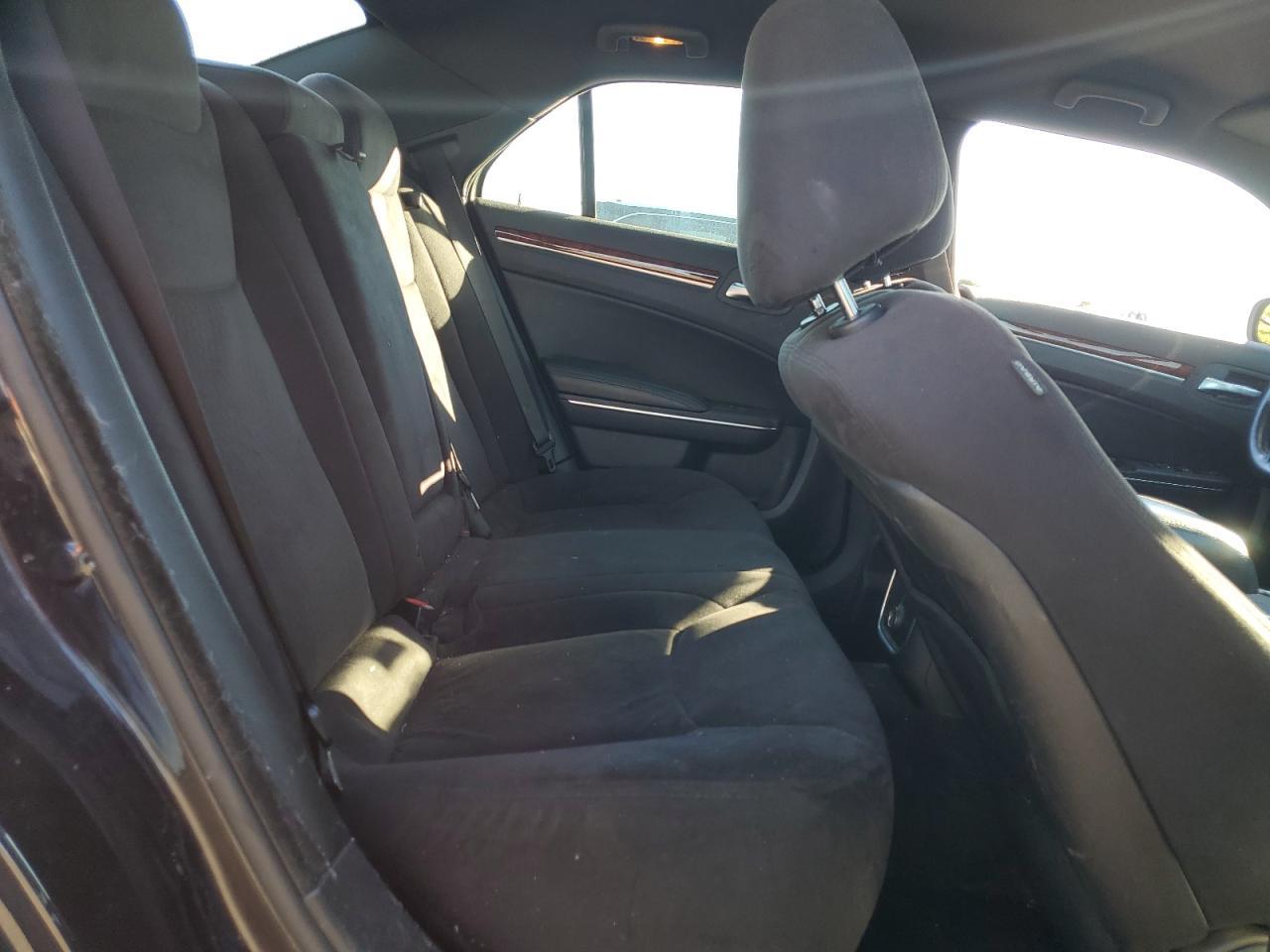 2012 CHRYSLER 300