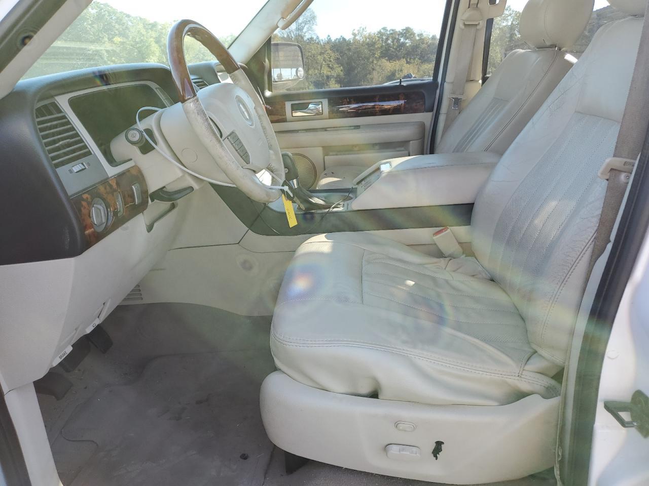 2003 LINCOLN Navigator