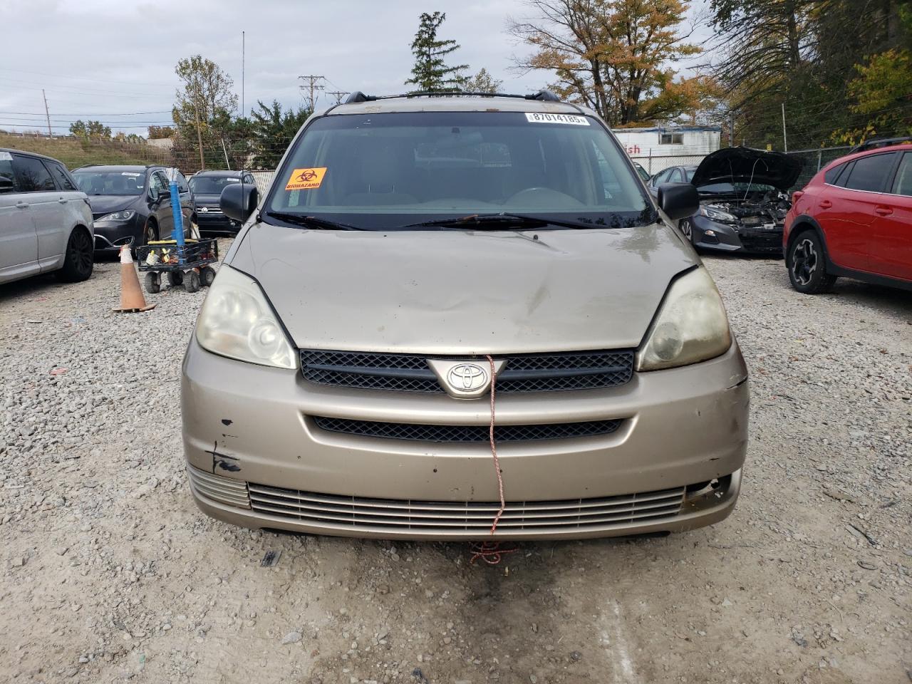 2004 TOYOTA SIENNA