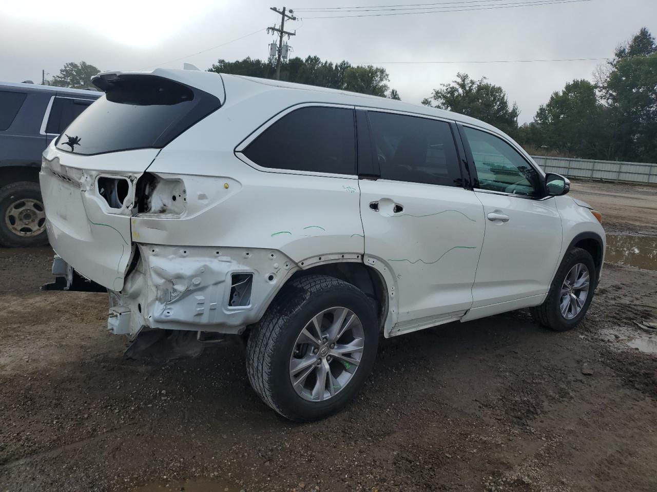 2015 TOYOTA HIGHLANDER