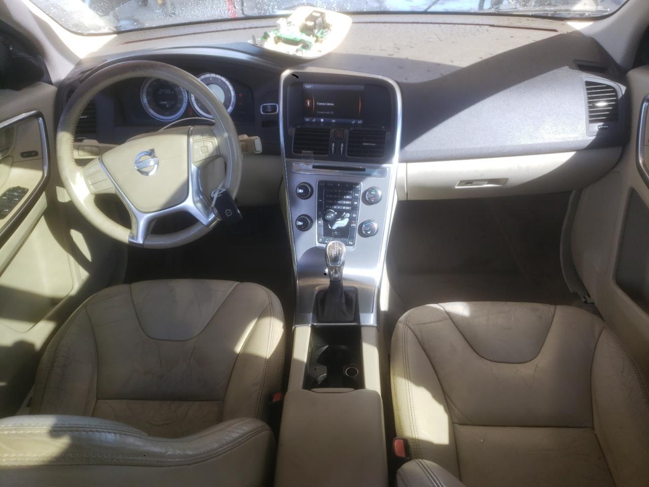 2013 VOLVO XC60