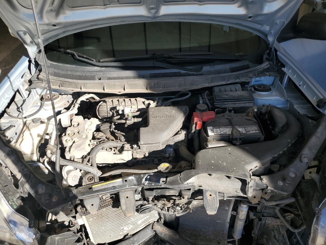 2015 NISSAN ROGUE