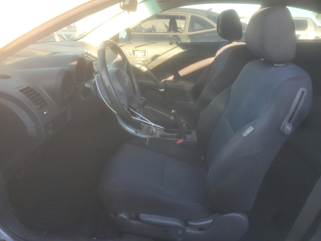 2005 TOYOTA SCION