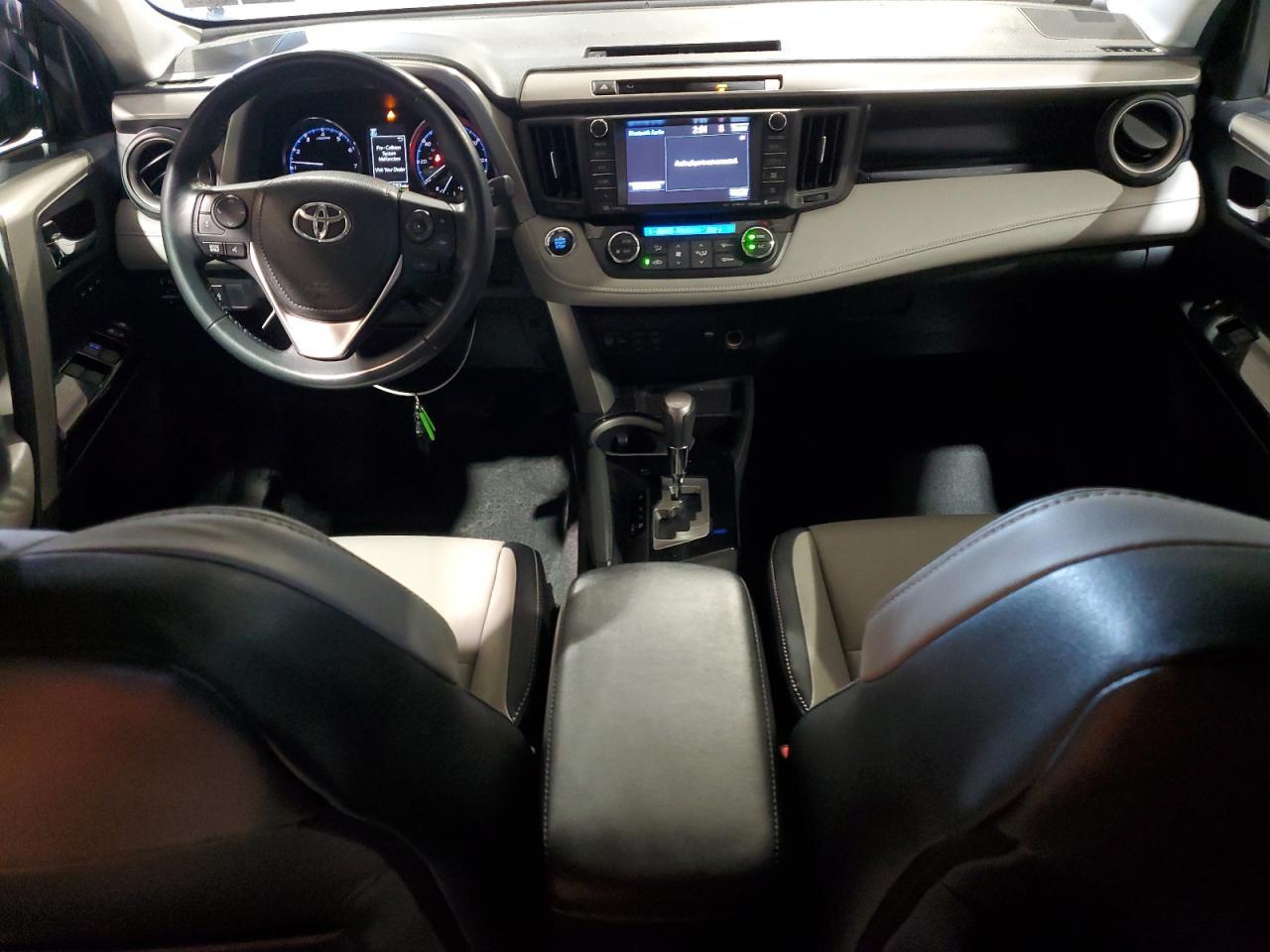 2016 TOYOTA RAV4