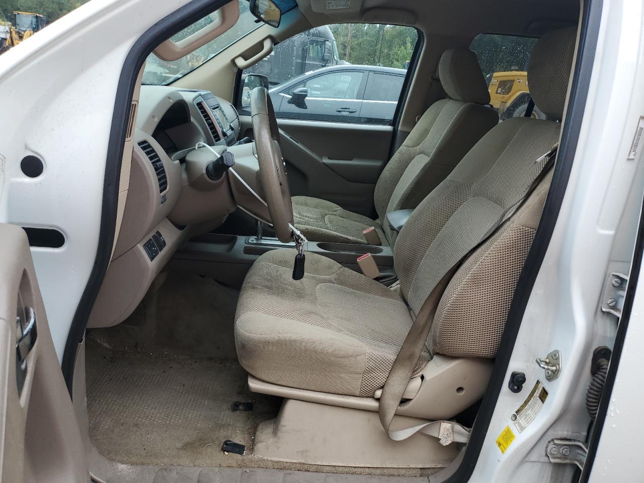 2016 NISSAN Frontier