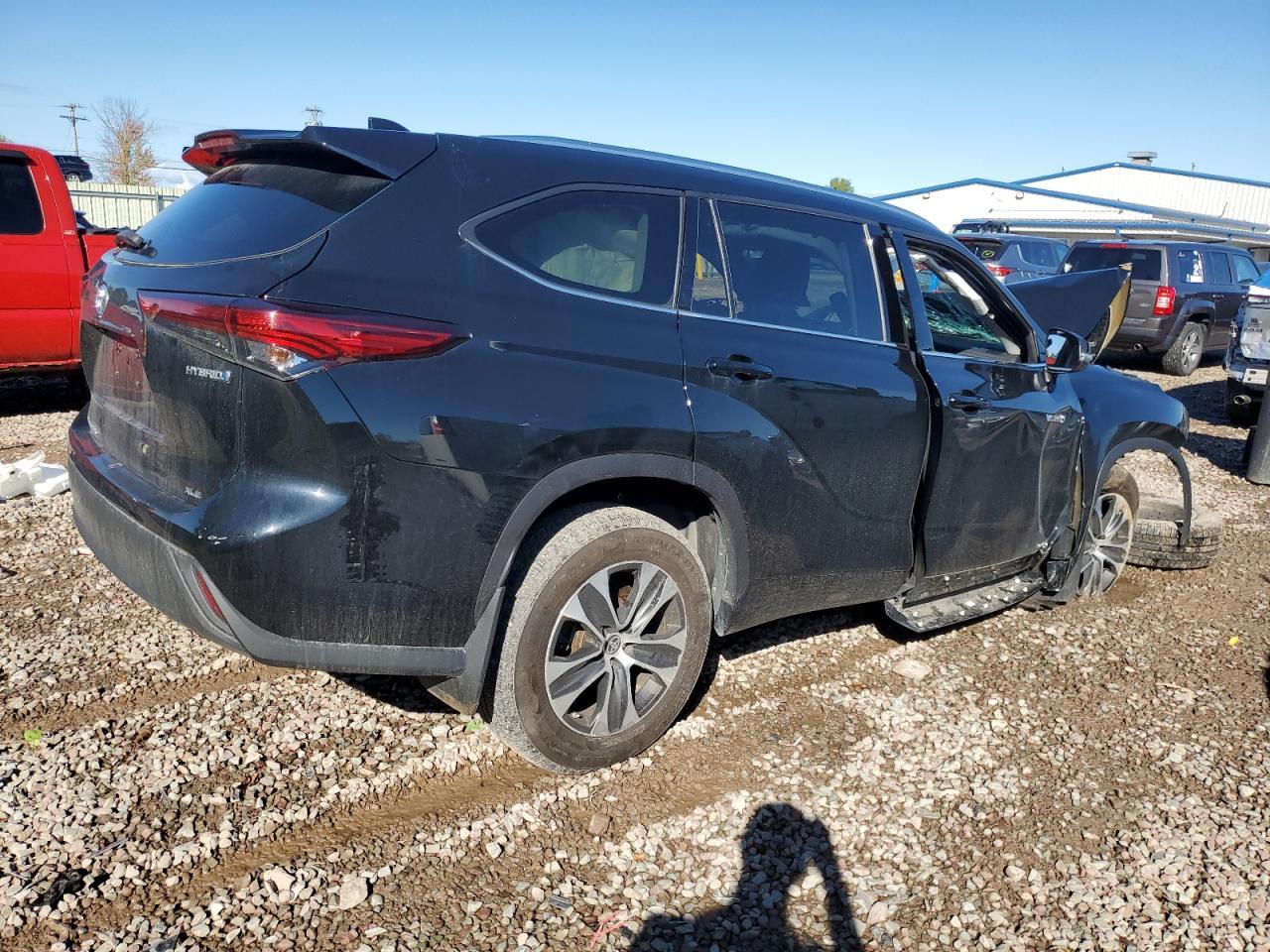 2021 TOYOTA HIGHLANDER