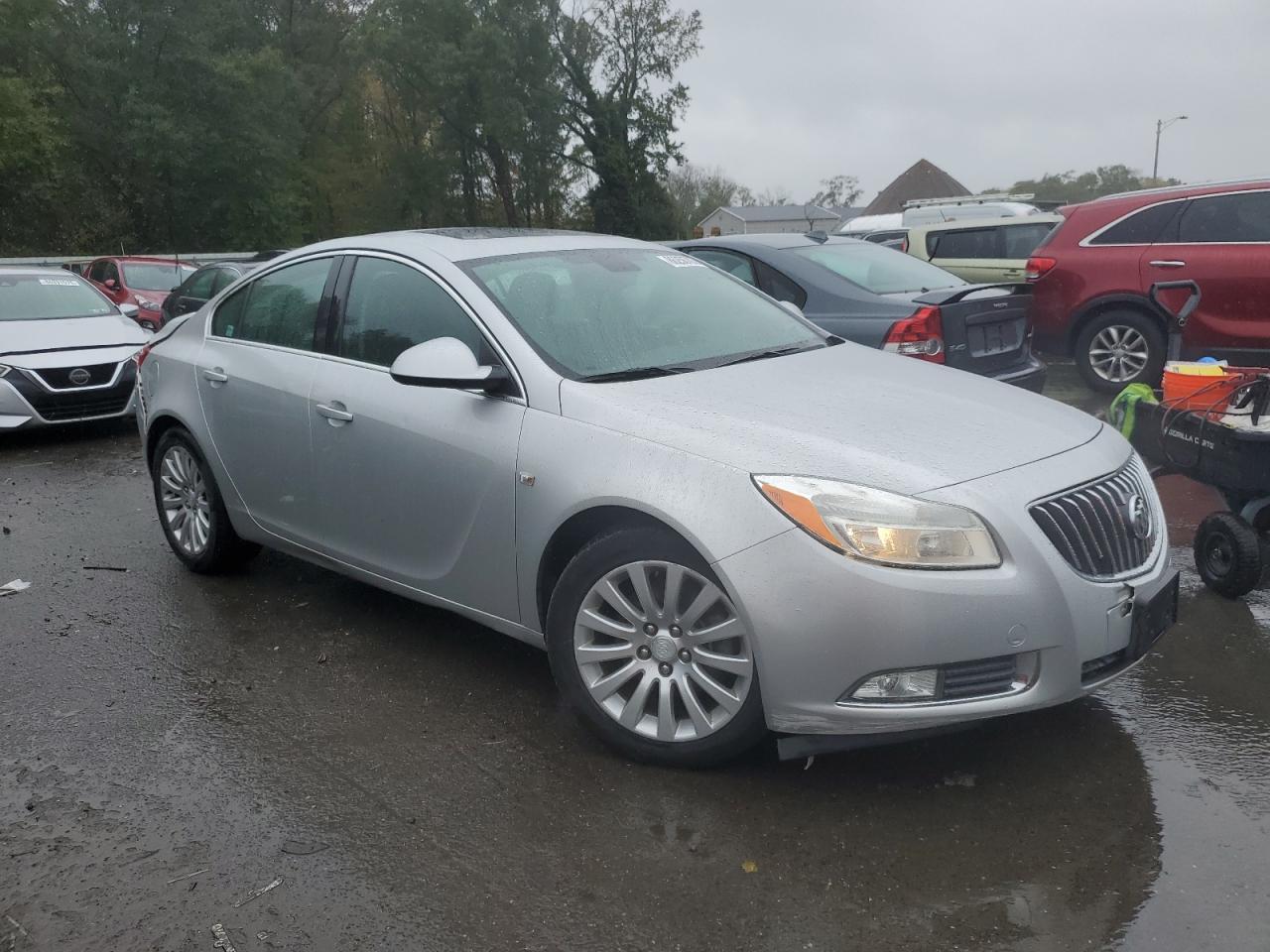 2011 BUICK Regal