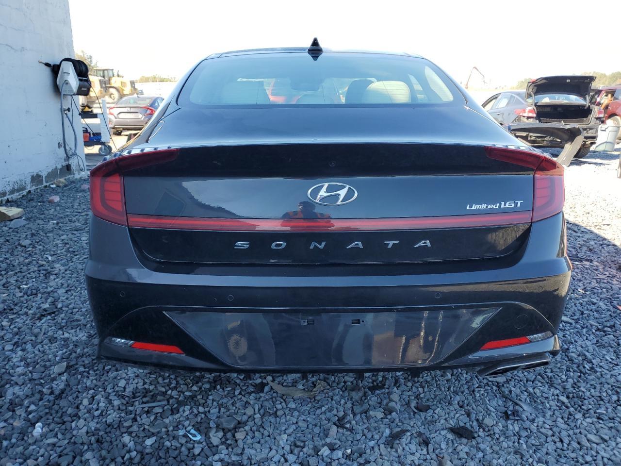 2022 HYUNDAI SONATA