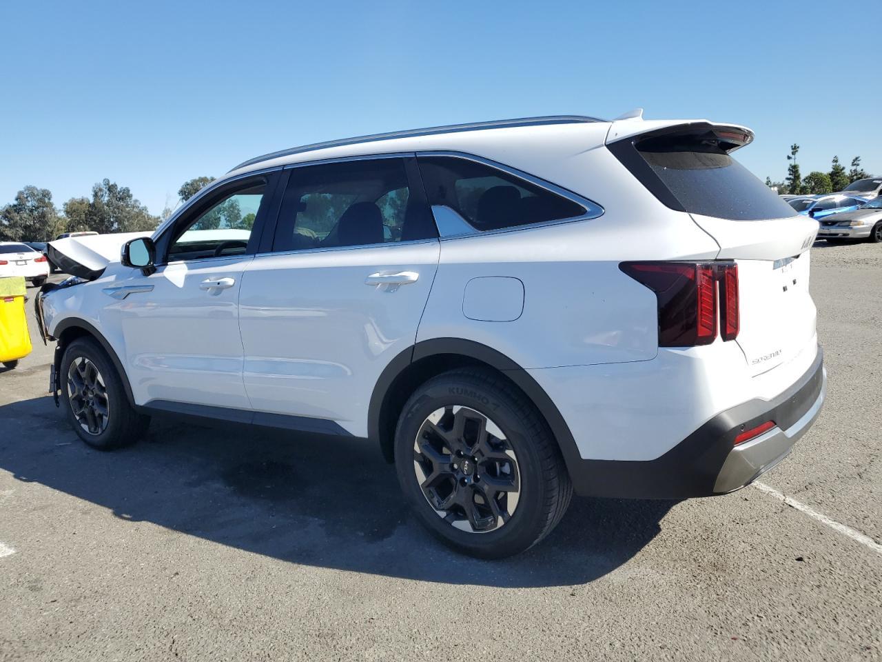 2025 KIA SORENTO