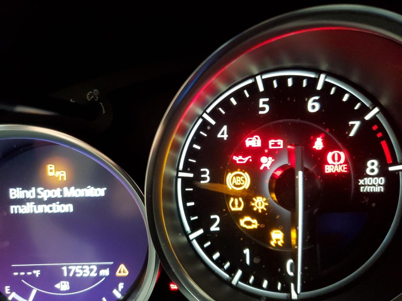2022 MAZDA MX-5 Miata