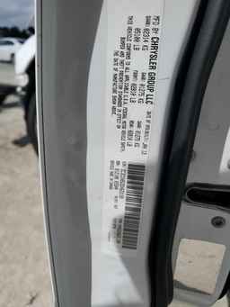 2013 DODGE CHARGER