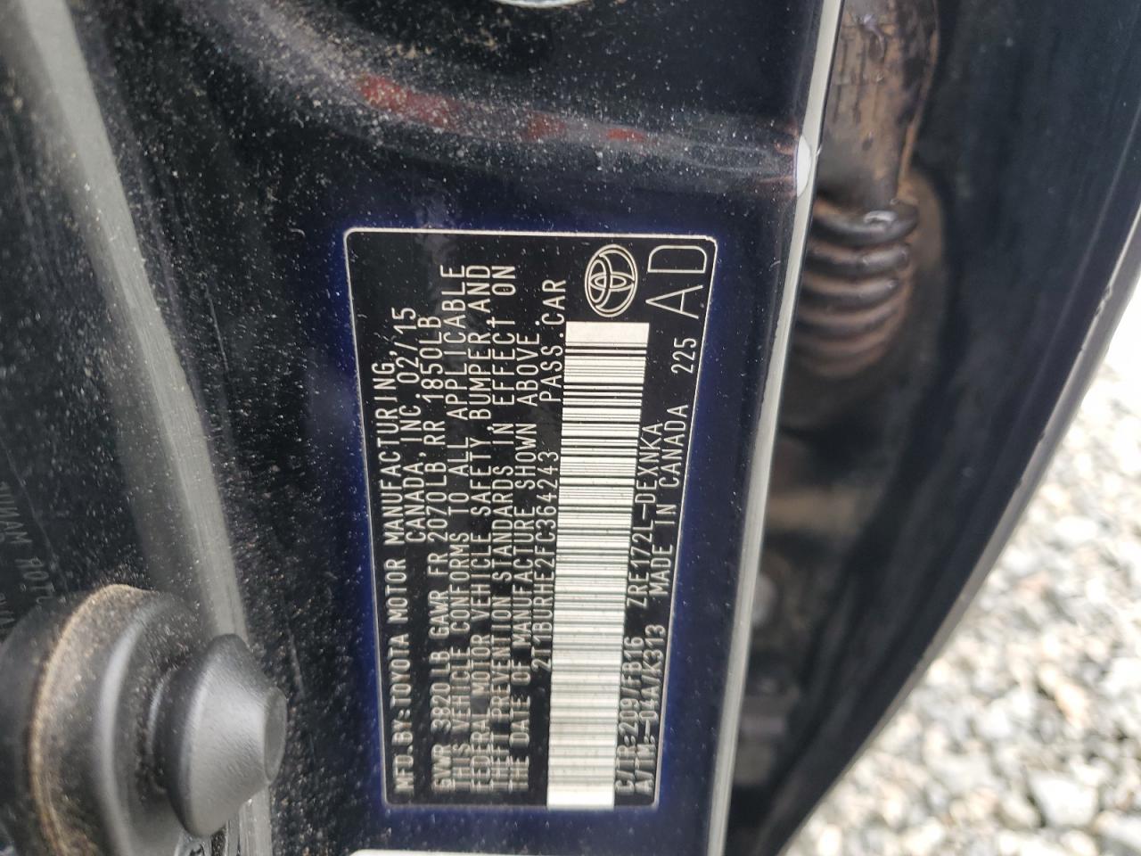 2015 TOYOTA COROLLA