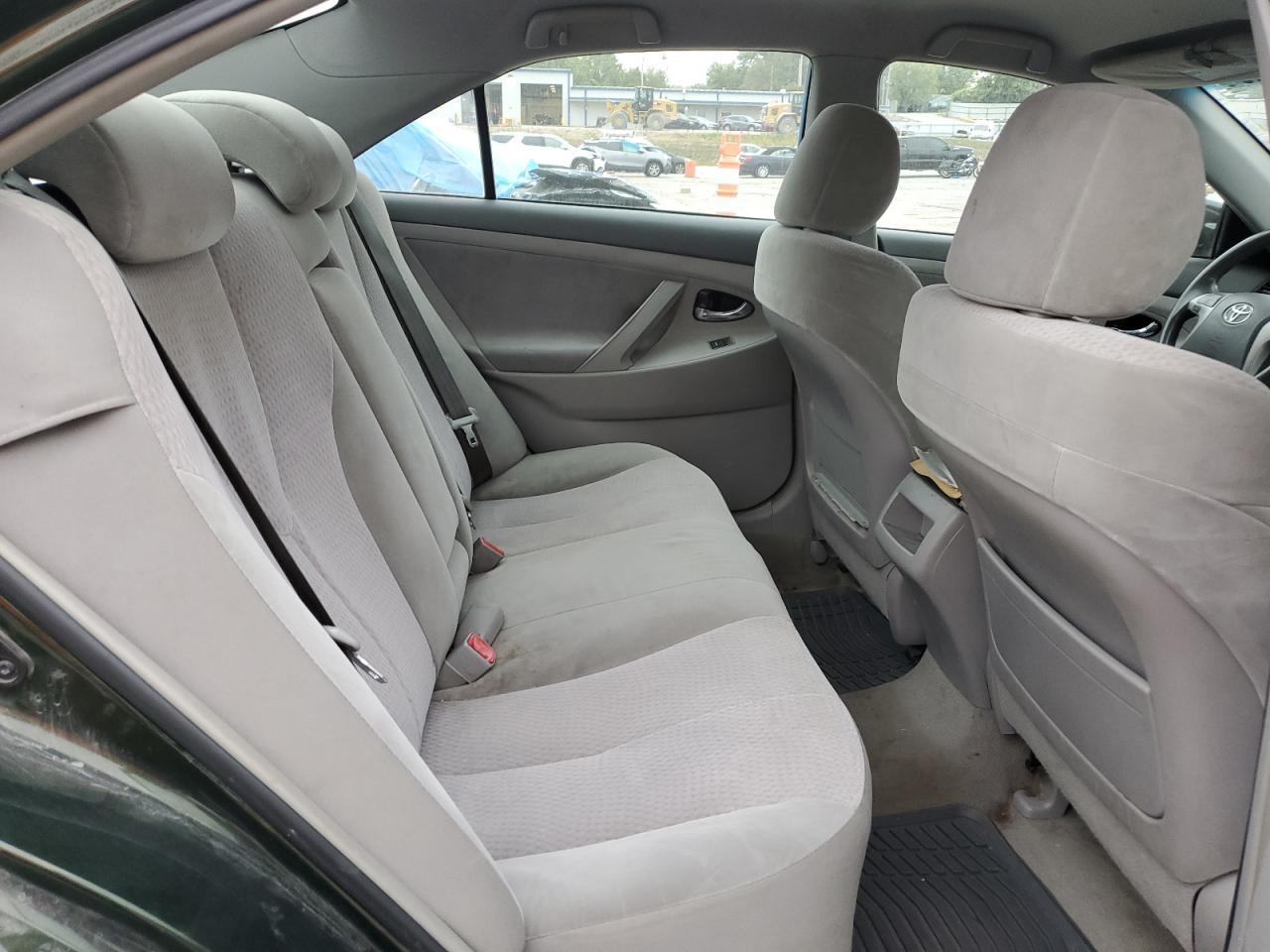 2010 TOYOTA CAMRY