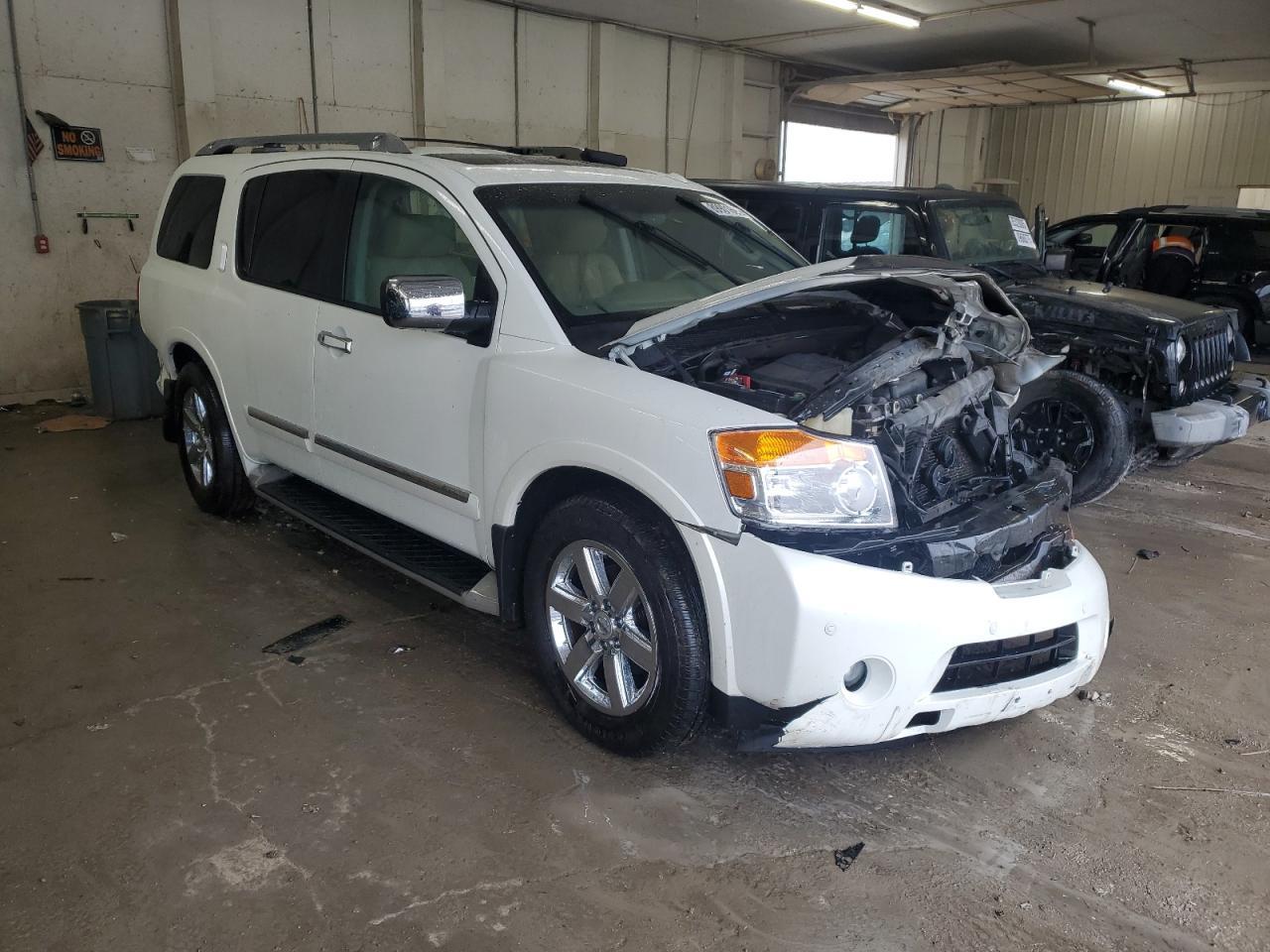 2013 NISSAN Armada