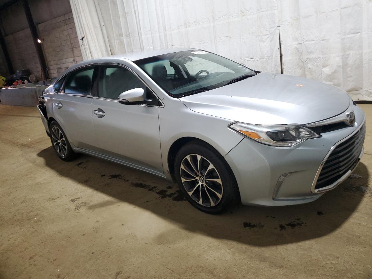 2018 TOYOTA Avalon