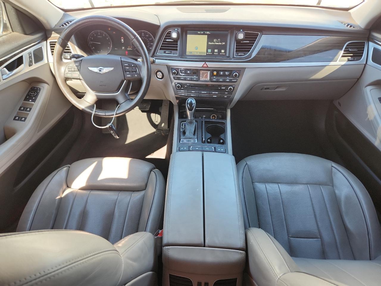 2015 HYUNDAI GENESIS