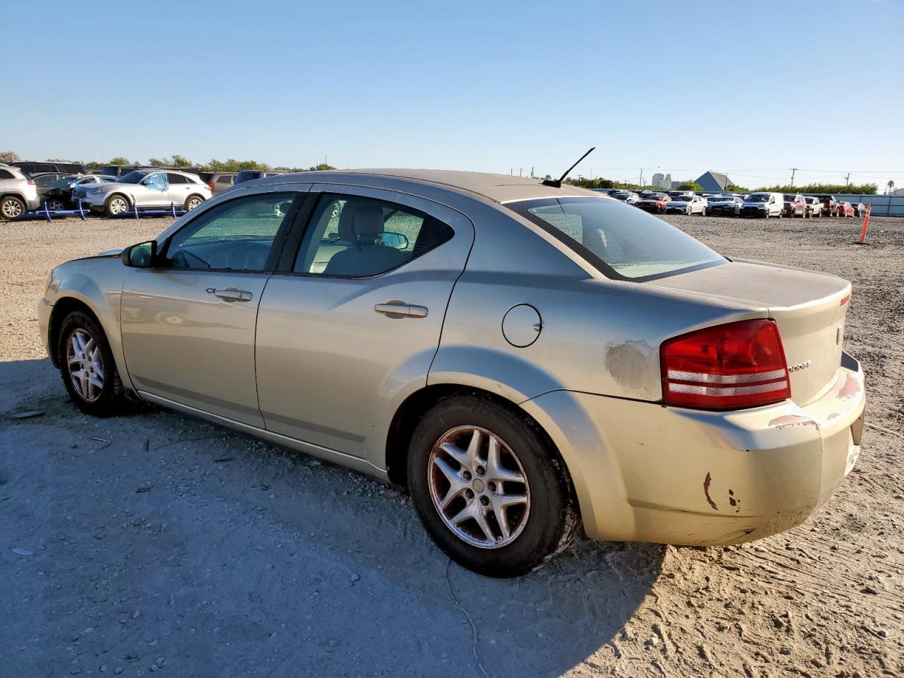 2010 DODGE Avenger