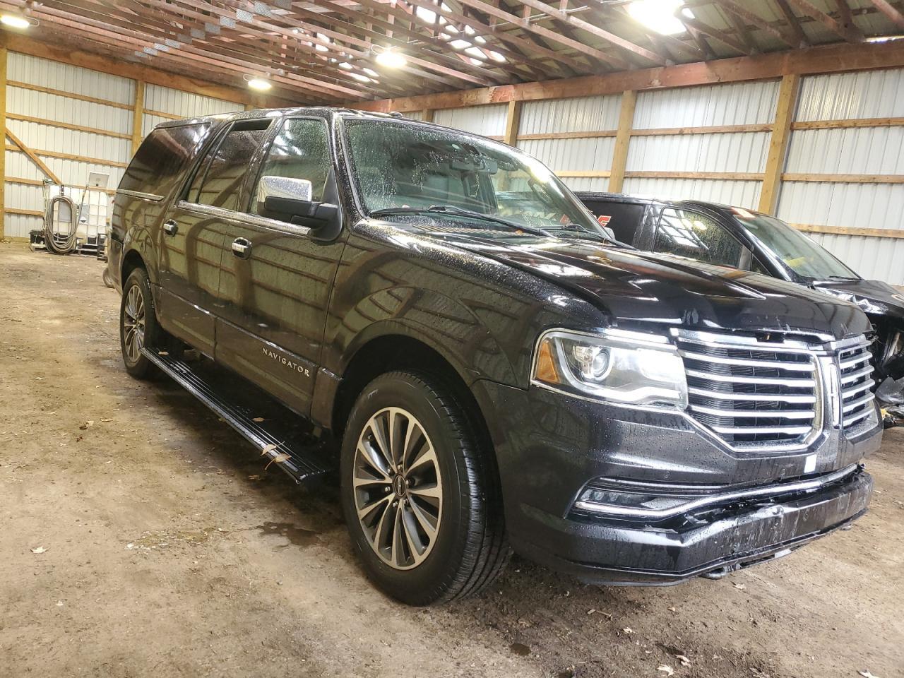 2016 LINCOLN Navigator