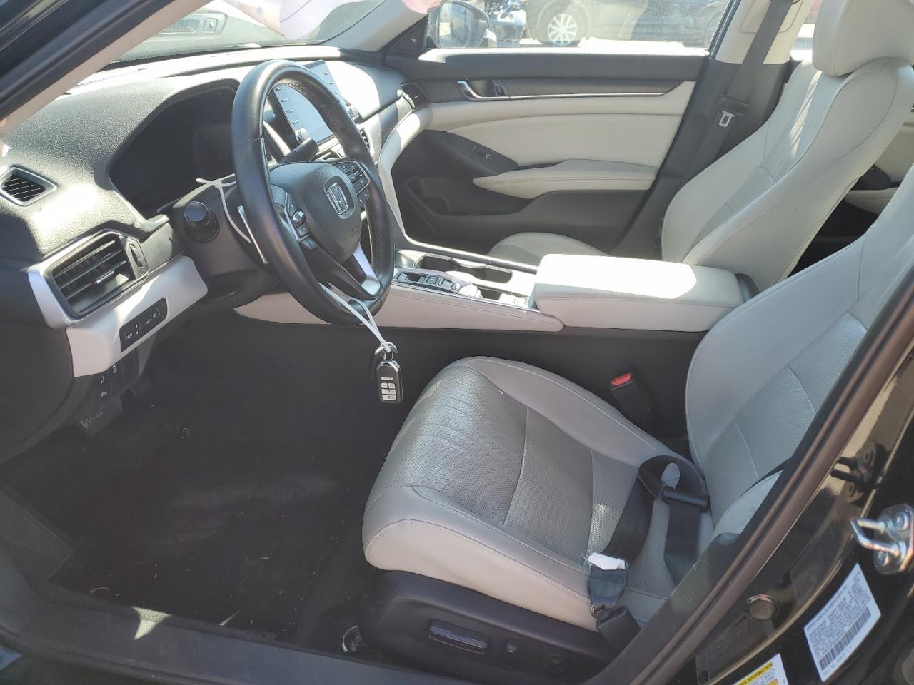 2018 HONDA ACCORD